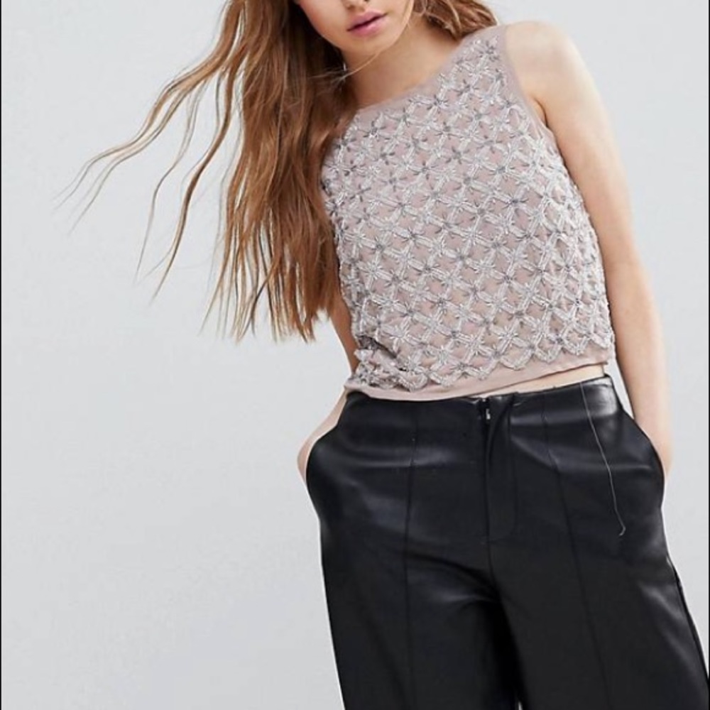 NWT beaded top. PERFECT for a special occasion!😍